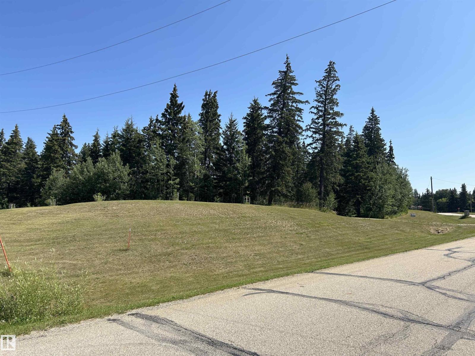 Photo 2 of 4 53120 Rge Road 15, Rural Parkland County AB