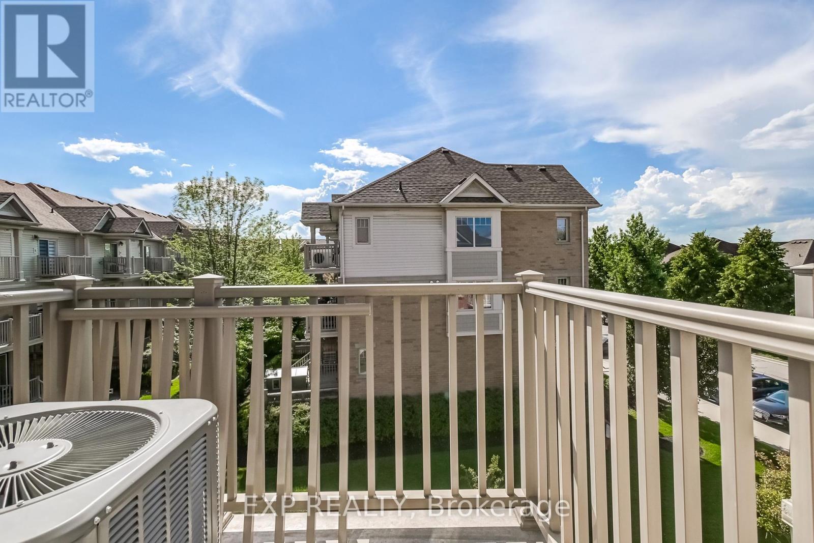 Photo 17 of 60 3250 Bentley Drive, Mississauga ON