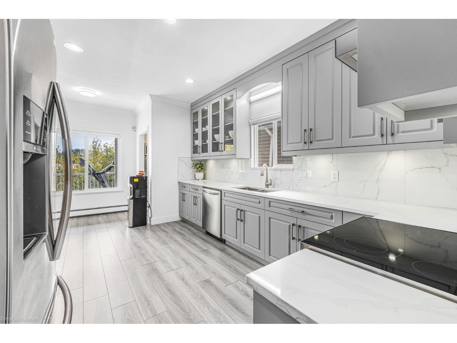 Photo 15 of 14642 67 A Avenue, Surrey BC