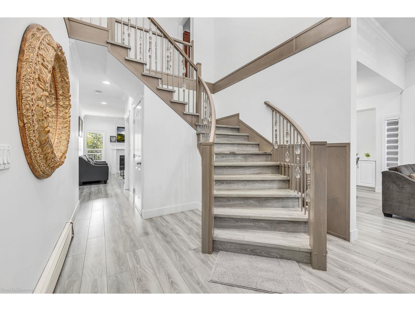 Photo 8 of 14642 67 A Avenue, Surrey BC