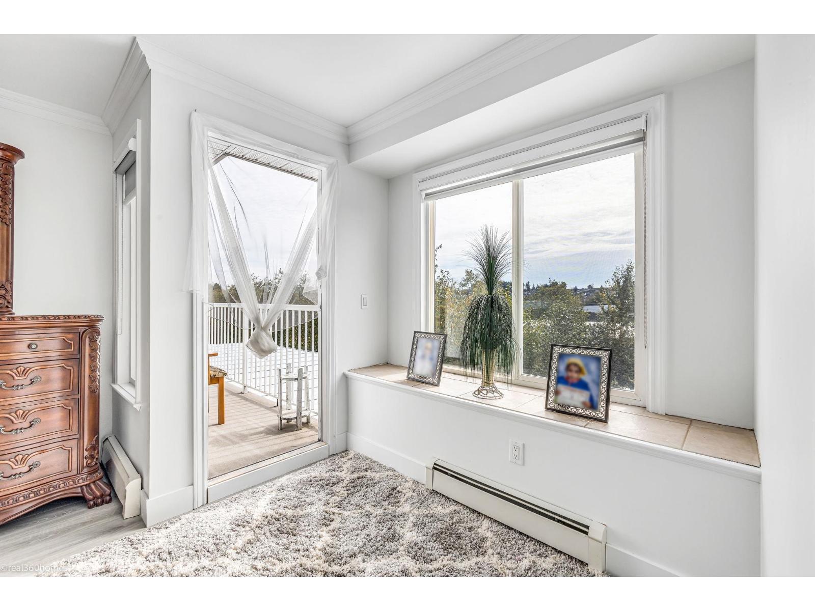 Photo 34 of 14642 67 A Avenue, Surrey BC