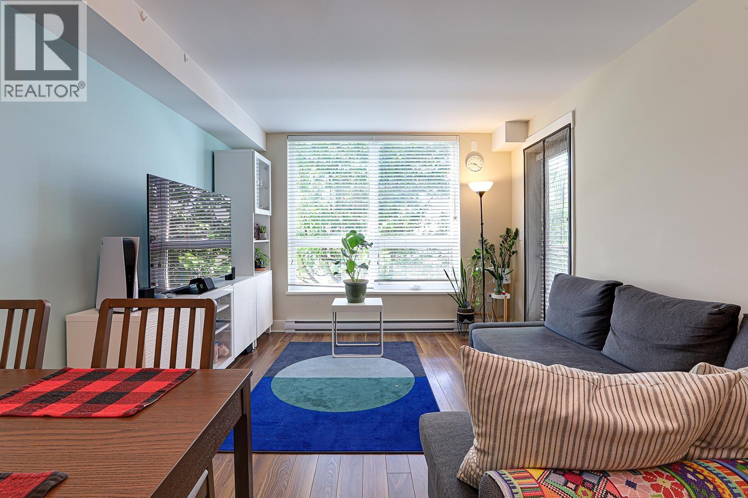 Photo 7 of 208 55 Eighth Avenue, New Westminster BC