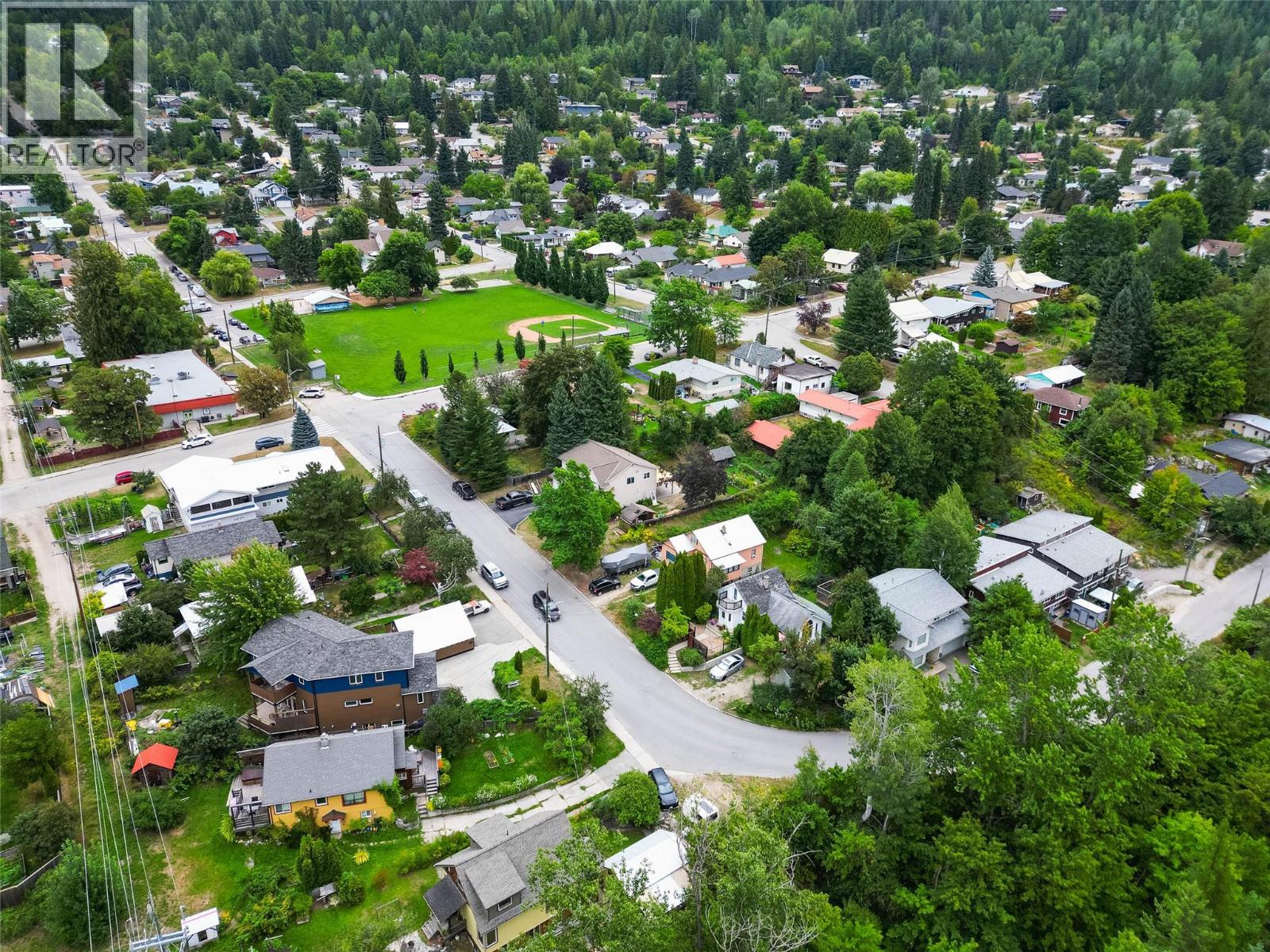 Photo 46 of 106 Richards Street, Nelson BC