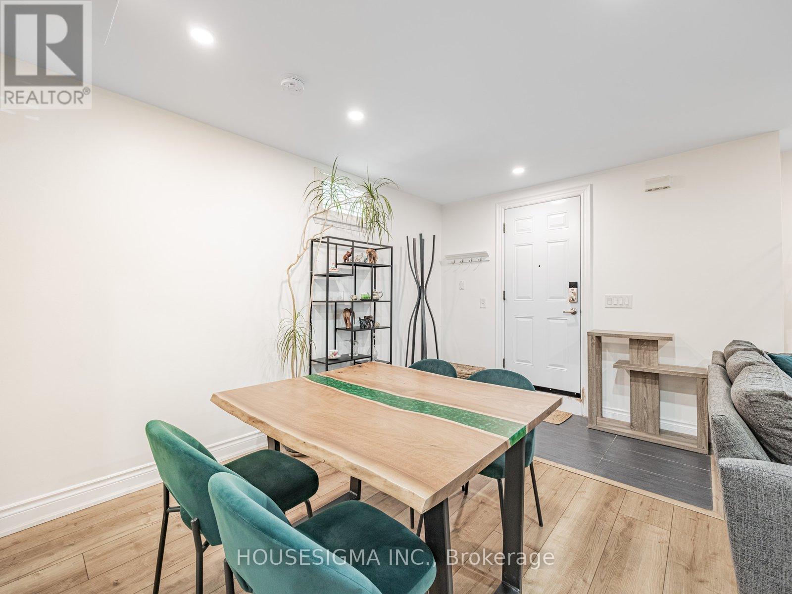 Photo 18 of 5 106 Redpath Avenue, Toronto ON
