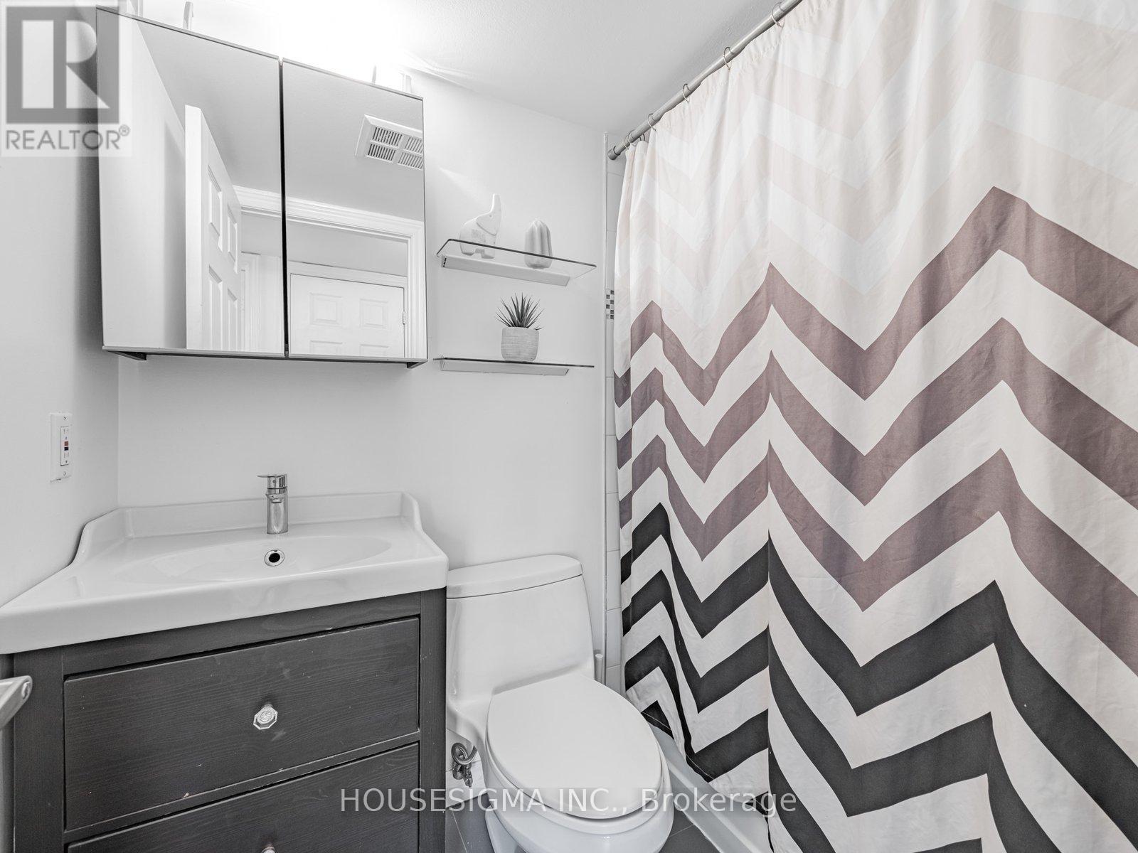 Photo 28 of 5 106 Redpath Avenue, Toronto ON