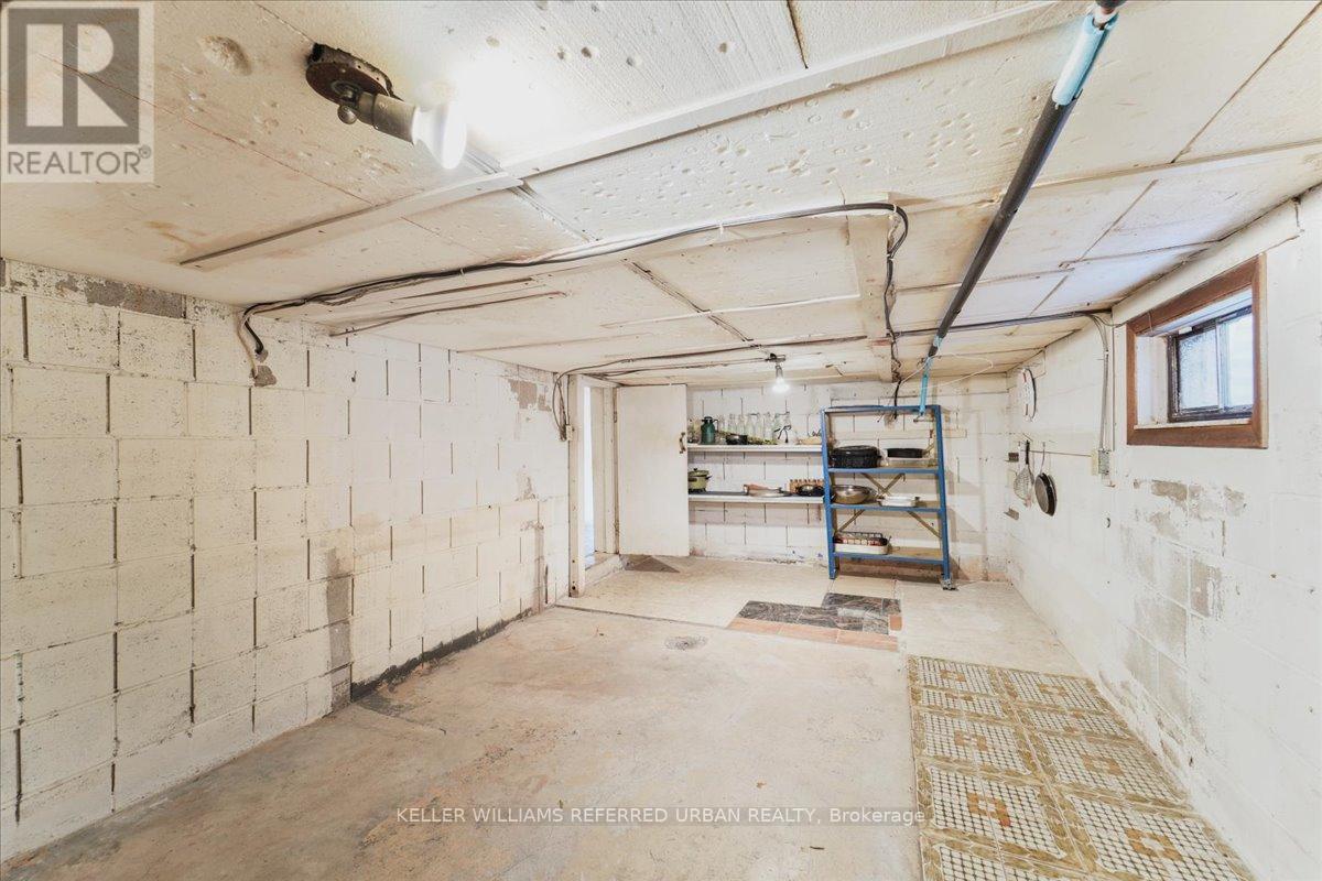 Photo 33 of 25 Farrell Avenue, Toronto ON
