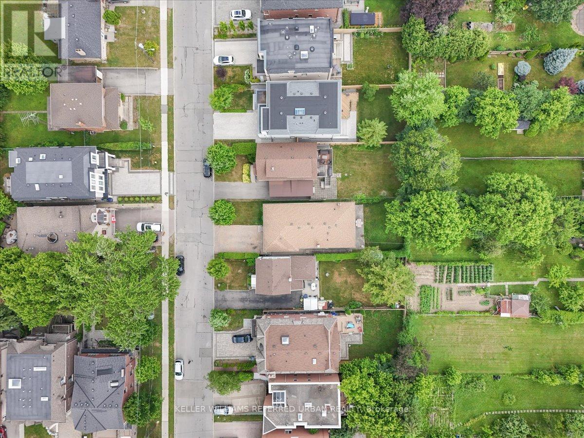 Photo 41 of 25 Farrell Avenue, Toronto ON