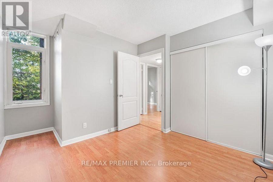Photo 11 of 708 7 Sudbury Street, Toronto ON