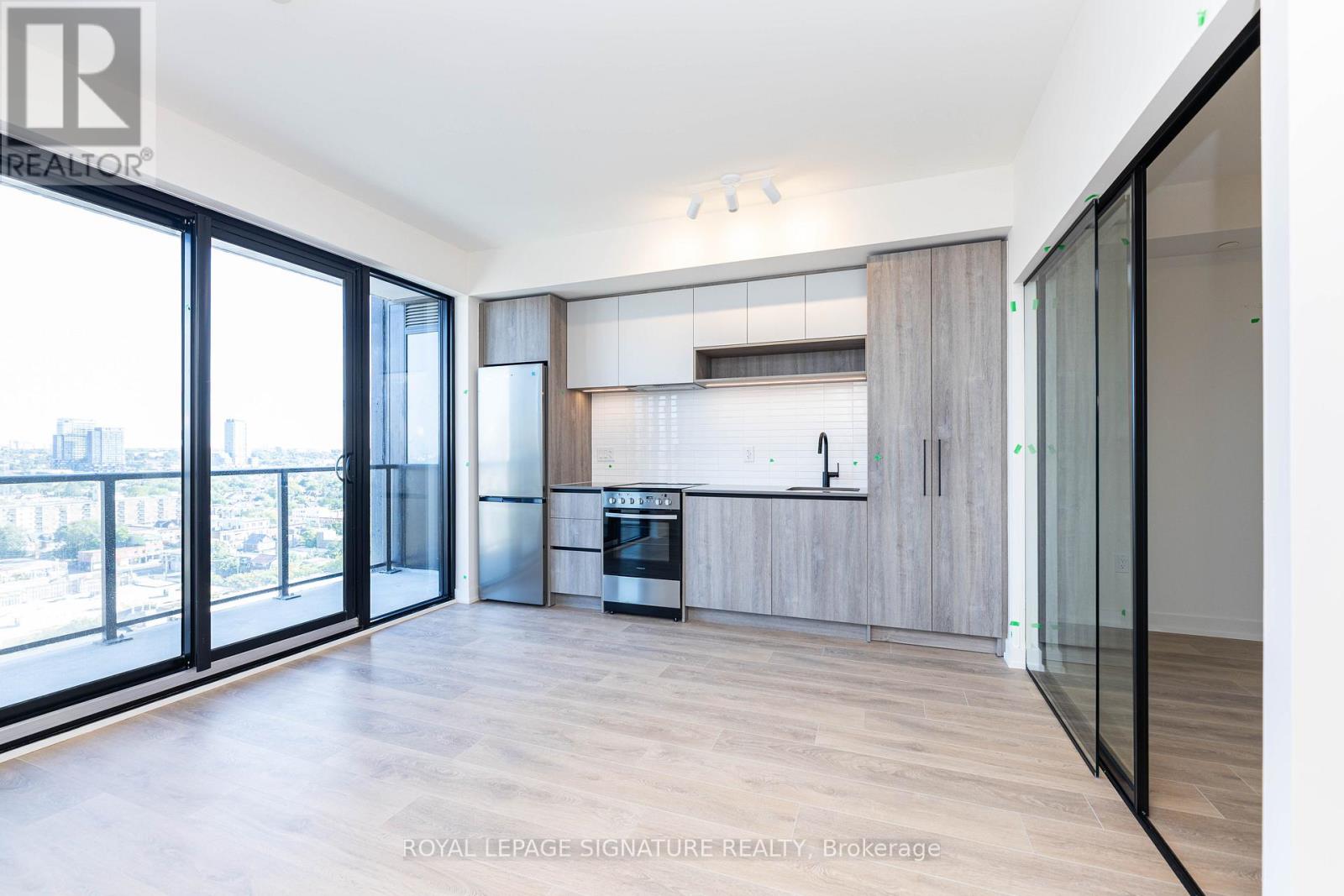 Photo 14 of 1709 181 Sterling Road, Toronto ON