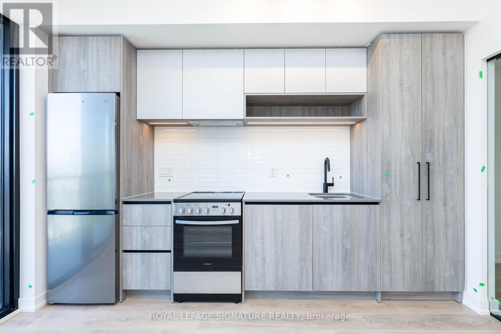Photo 15 of 1709 181 Sterling Road, Toronto ON