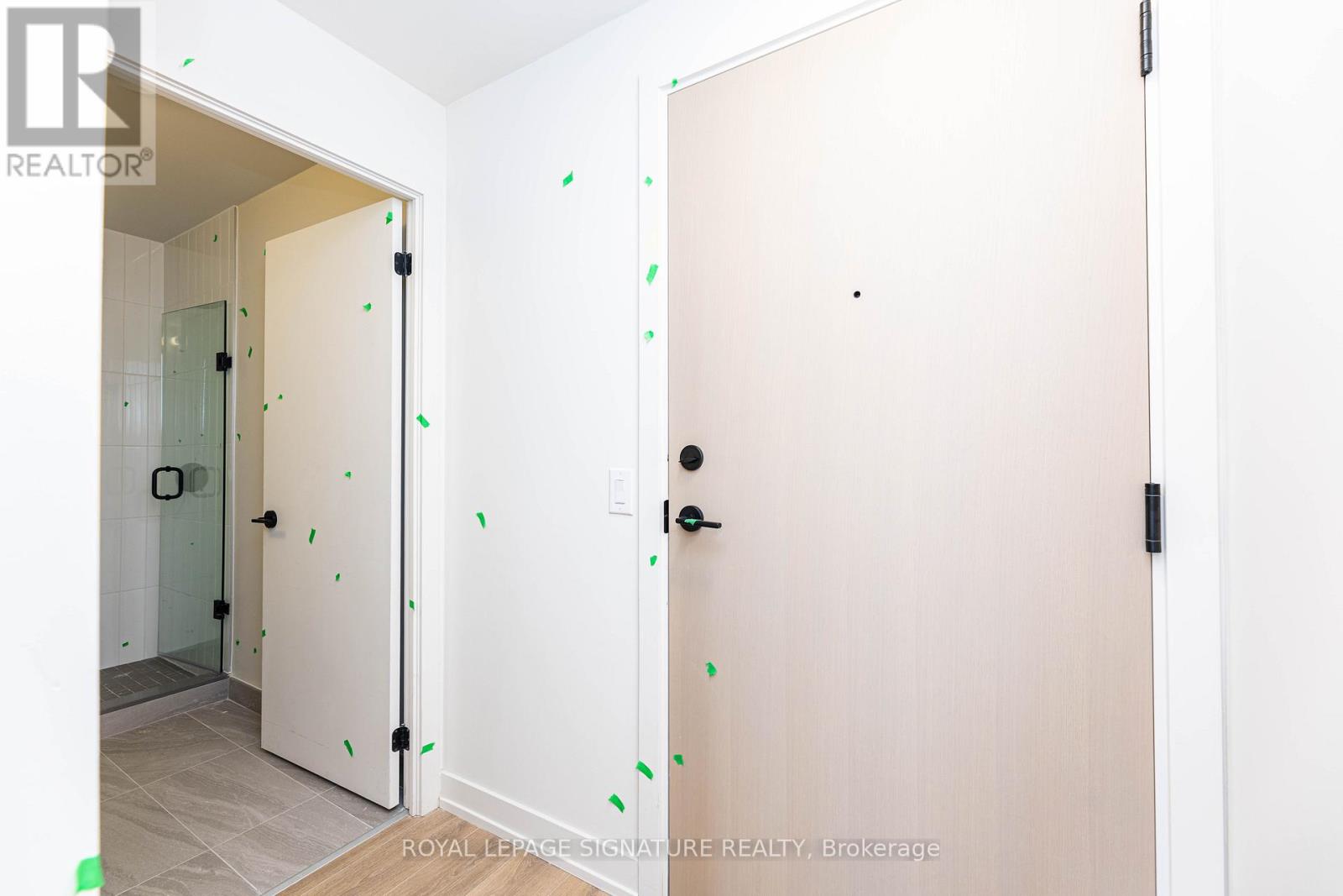Photo 7 of 1709 181 Sterling Road, Toronto ON