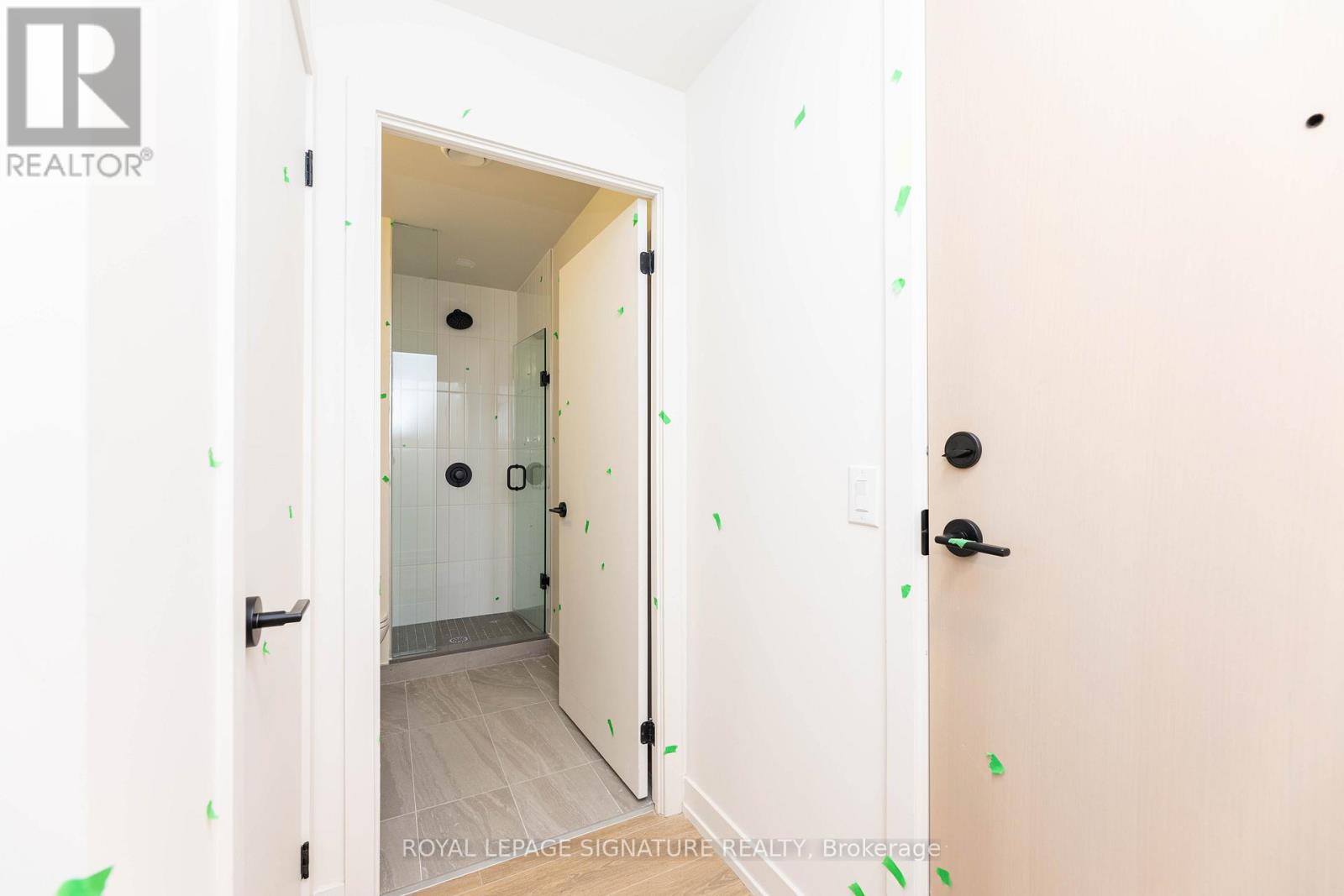 Photo 8 of 1709 181 Sterling Road, Toronto ON