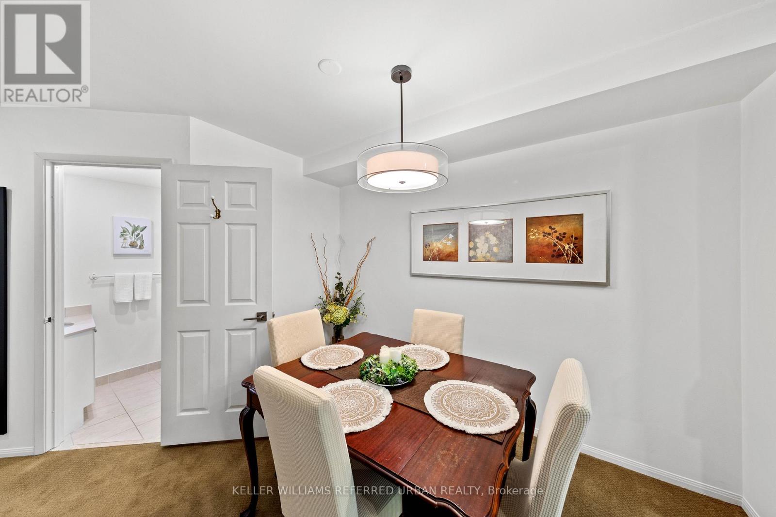 Photo 11 of 618 574 Wellington Street W, Toronto ON