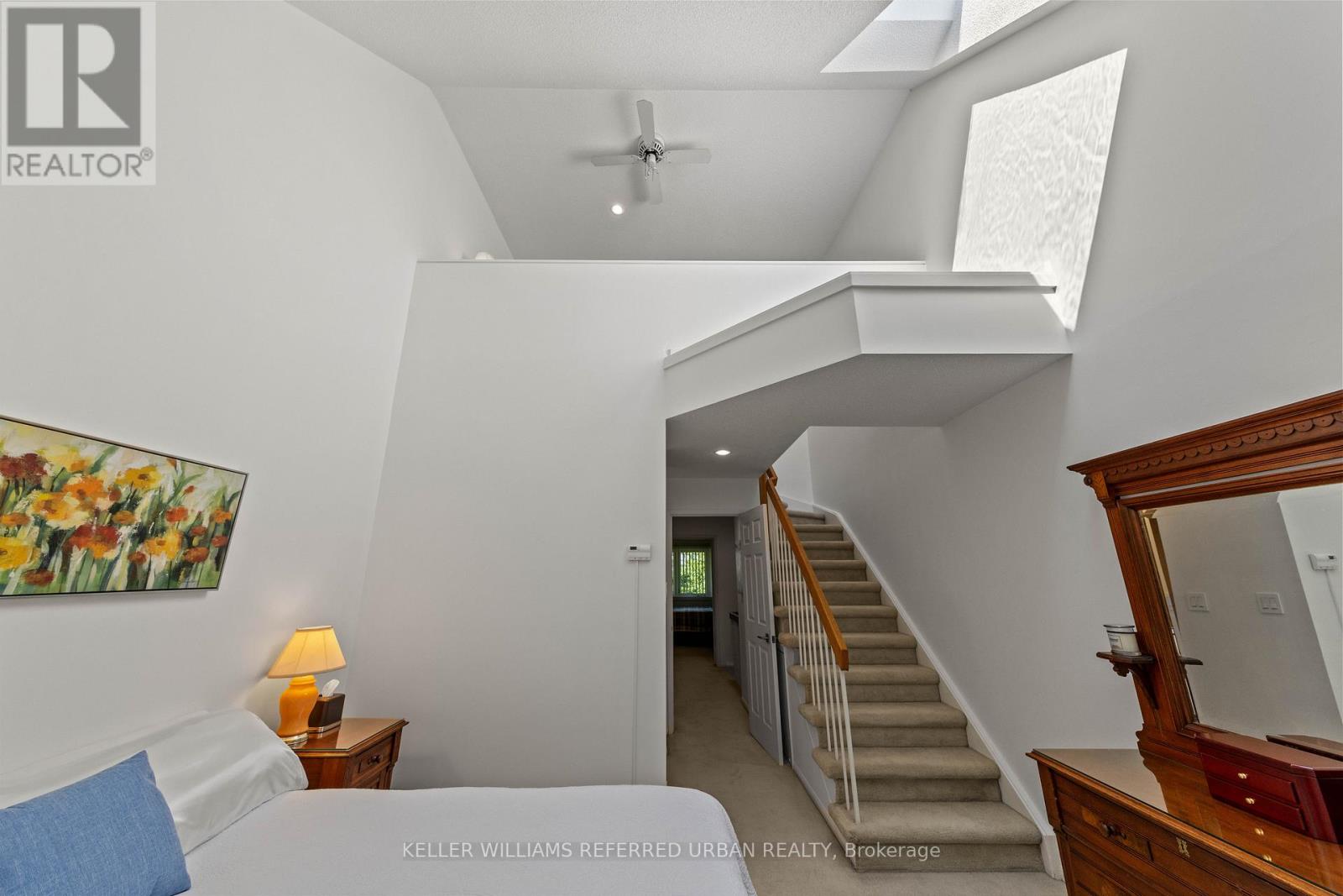 Photo 40 of 618 574 Wellington Street W, Toronto ON