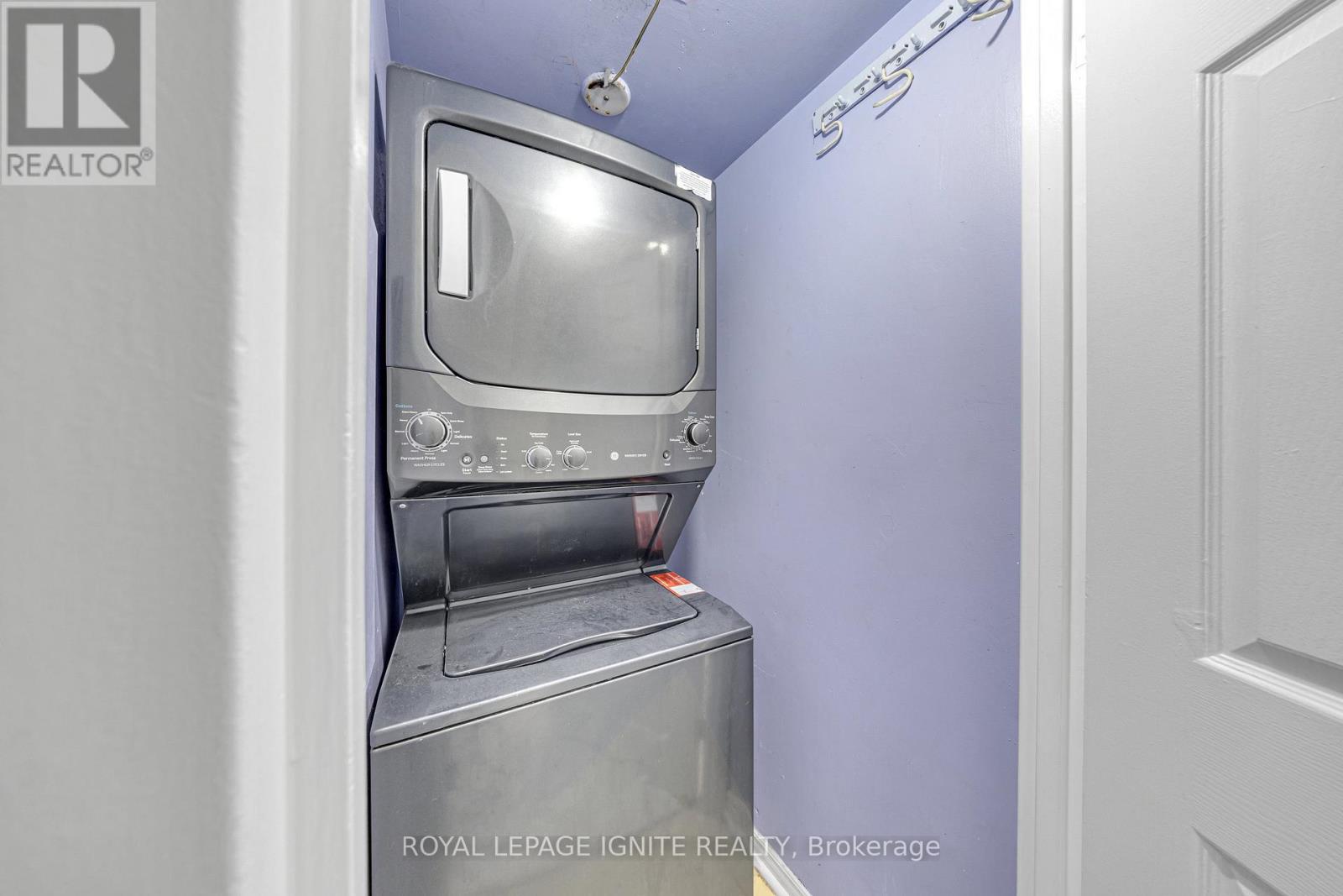 Photo 30 of 215 88 Alton Towers Circle, Toronto ON