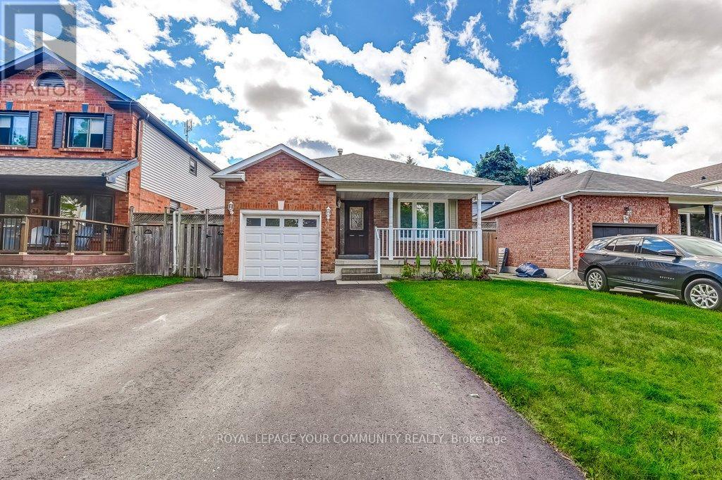Photo 1 of 36 Stirling Avenue, Clarington ON