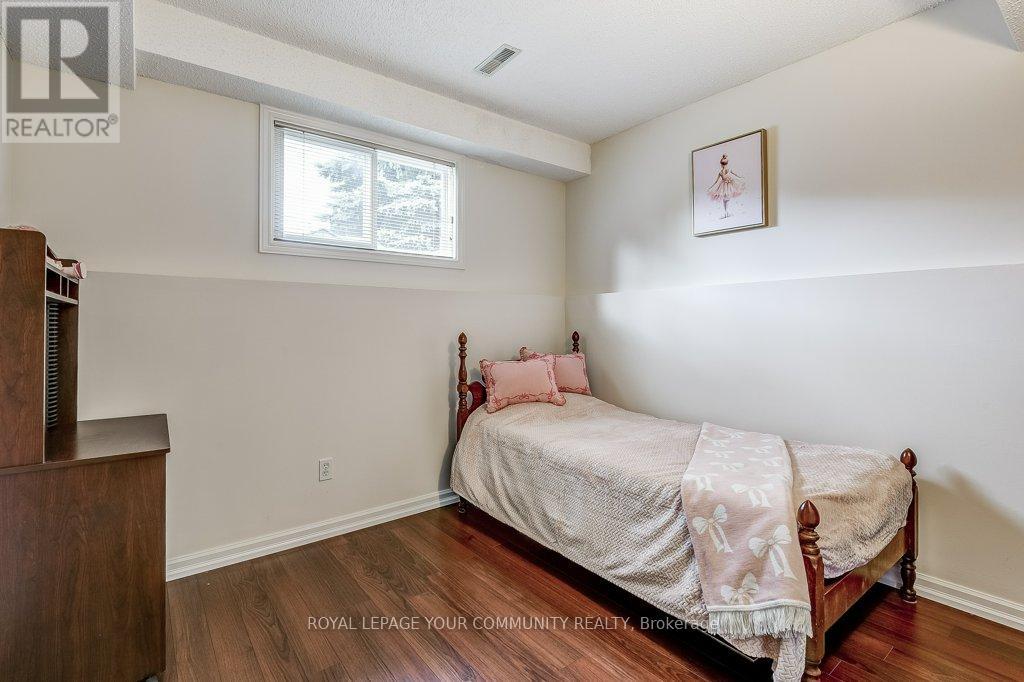 Photo 15 of 36 Stirling Avenue, Clarington ON