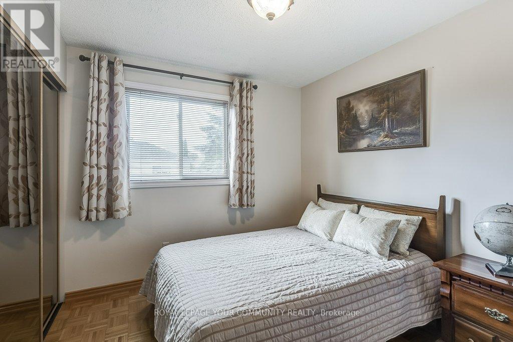 Photo 20 of 36 Stirling Avenue, Clarington ON