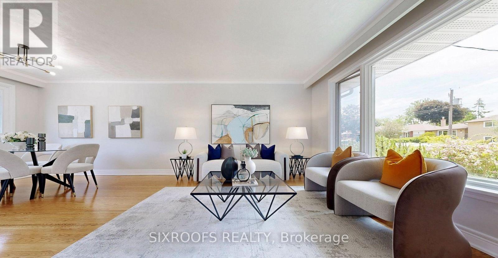 Photo 12 of Upper 60 Beacham Crescent, Toronto ON