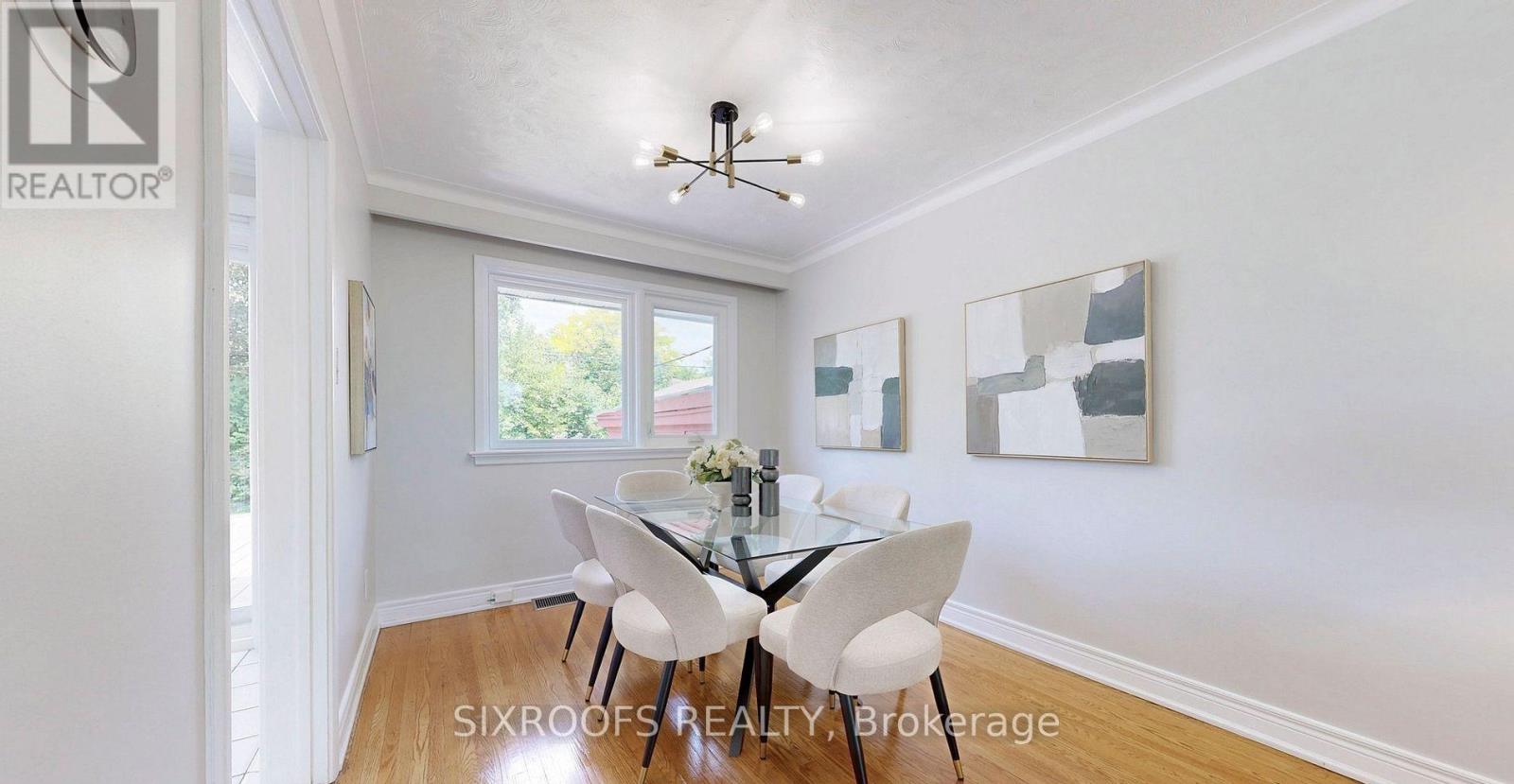 Photo 9 of Upper 60 Beacham Crescent, Toronto ON
