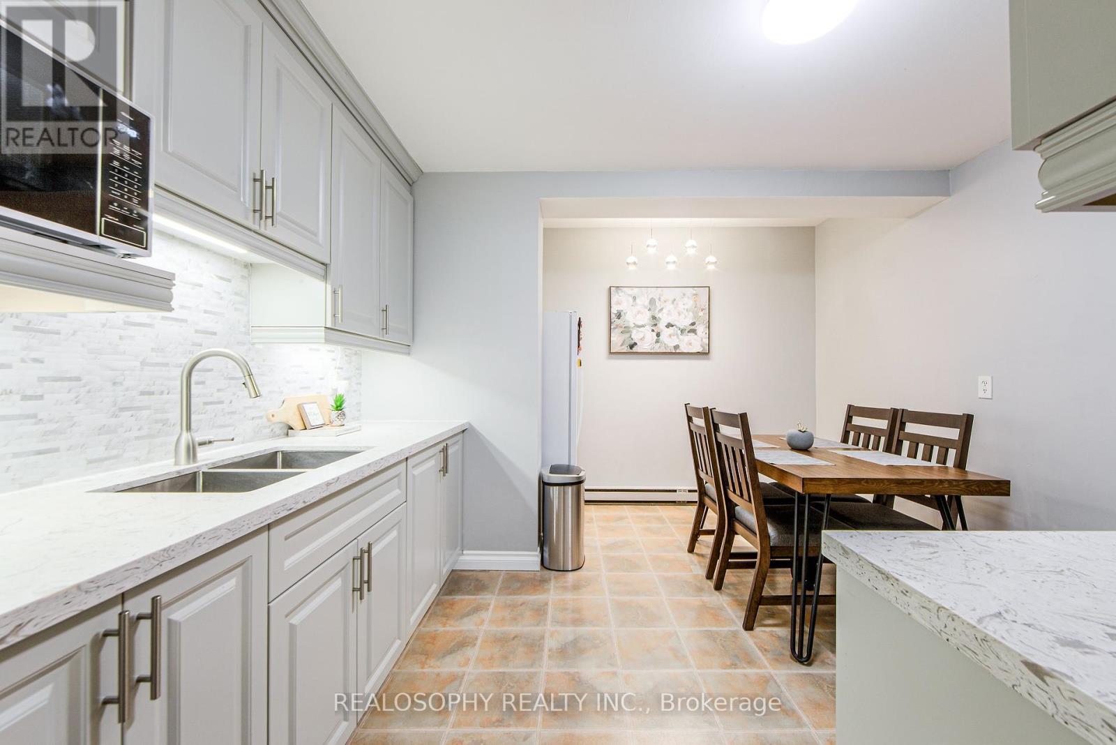 Photo 16 of 85 91 Muir Drive, Toronto ON