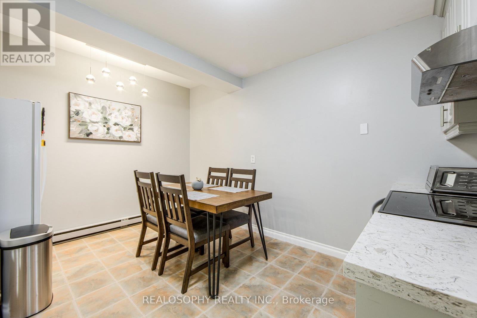 Photo 18 of 85 91 Muir Drive, Toronto ON