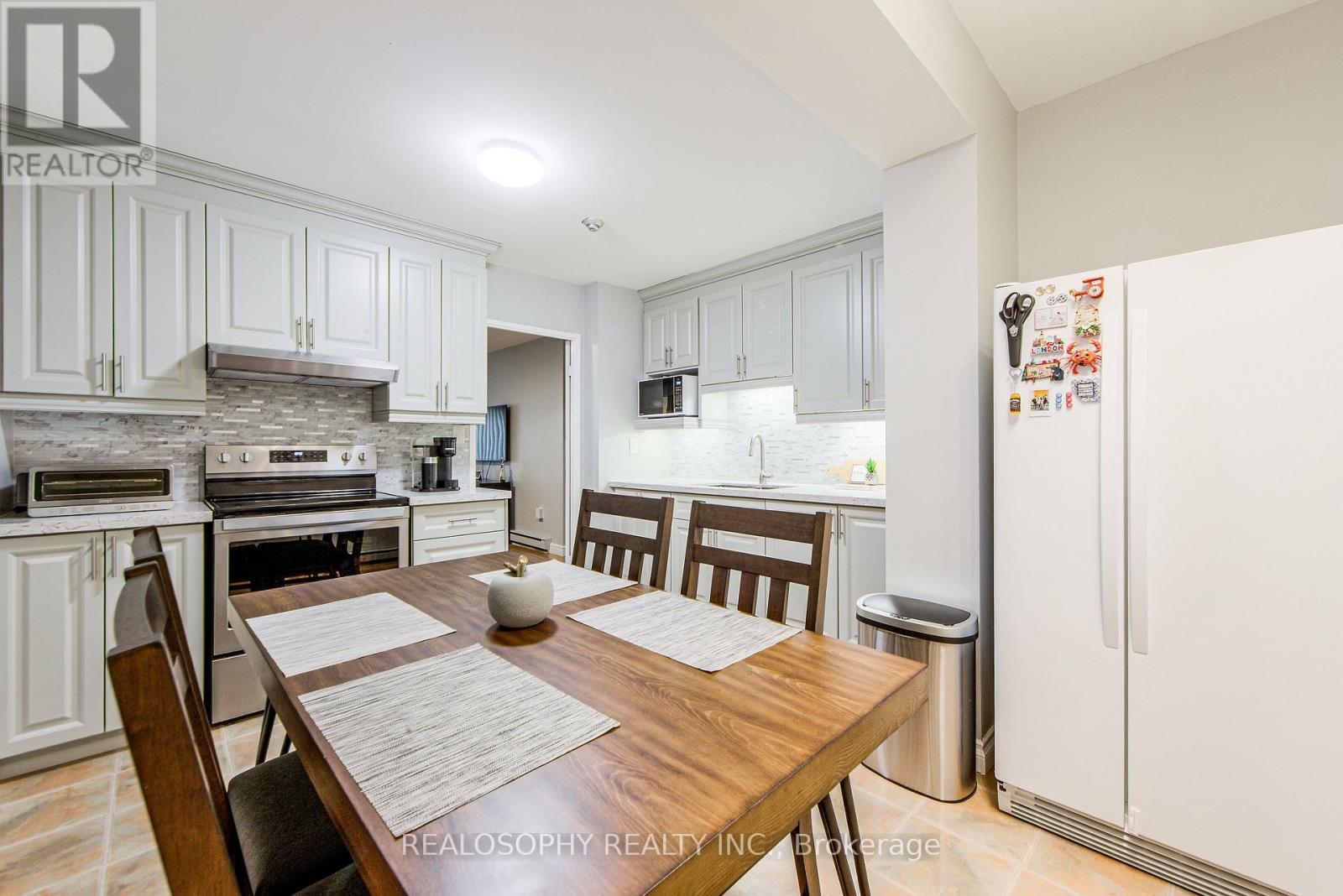 Photo 21 of 85 91 Muir Drive, Toronto ON