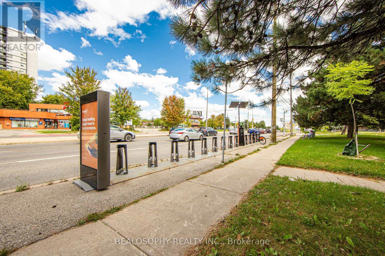Photo 46 of 85 91 Muir Drive, Toronto ON