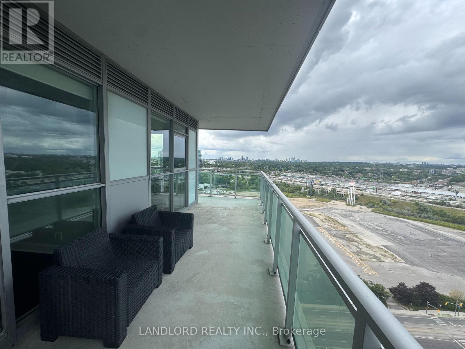 Photo 17 of 2304 33 Shore Breeze Drive, Toronto ON
