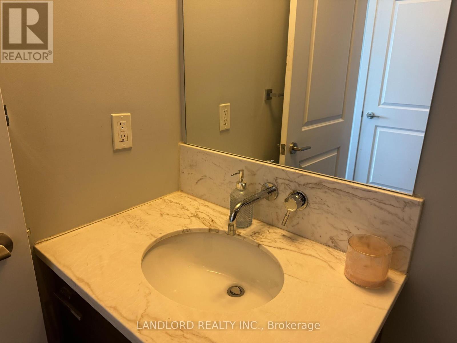 Photo 28 of 2304 33 Shore Breeze Drive, Toronto ON