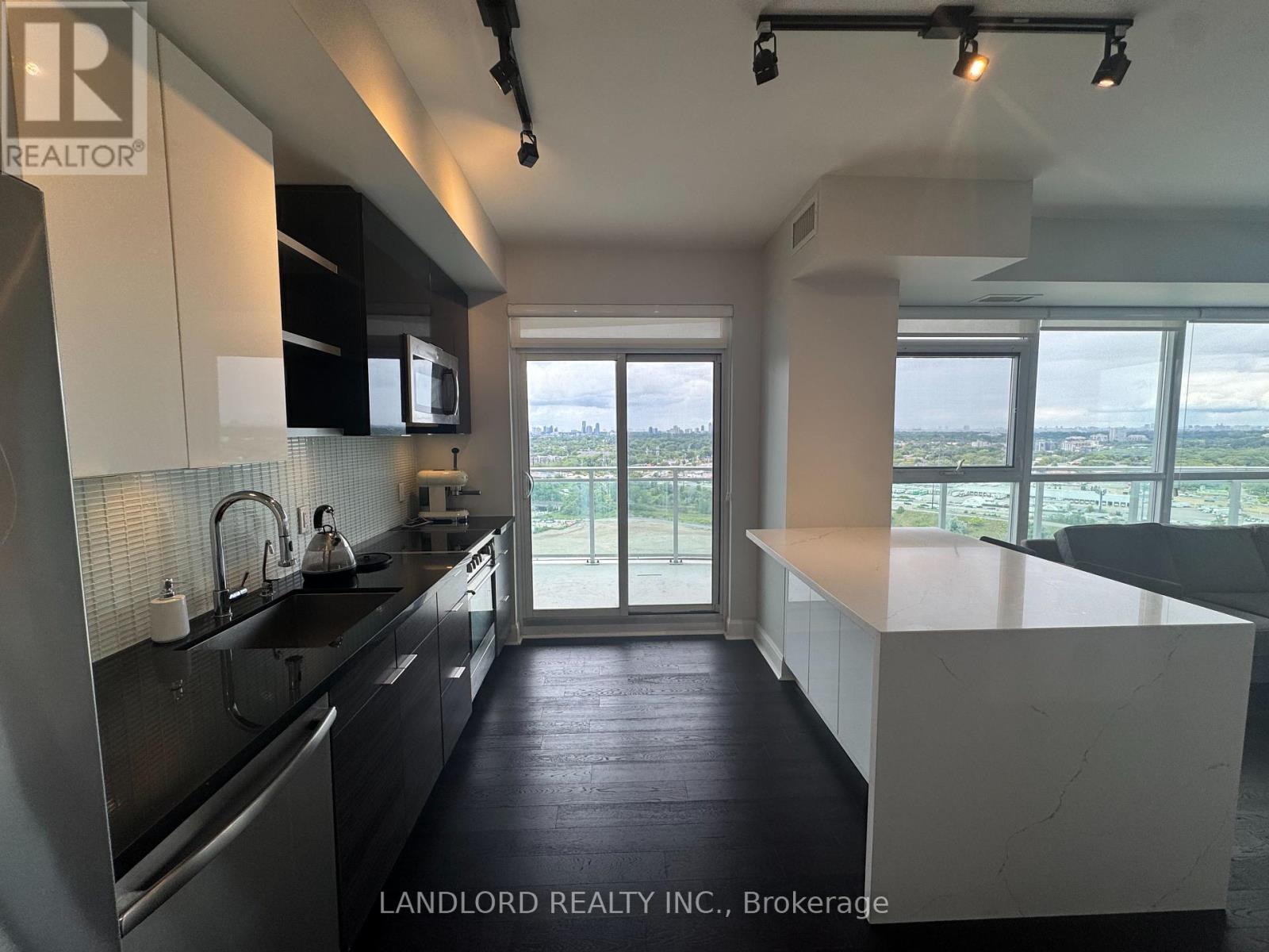 Photo 5 of 2304 33 Shore Breeze Drive, Toronto ON