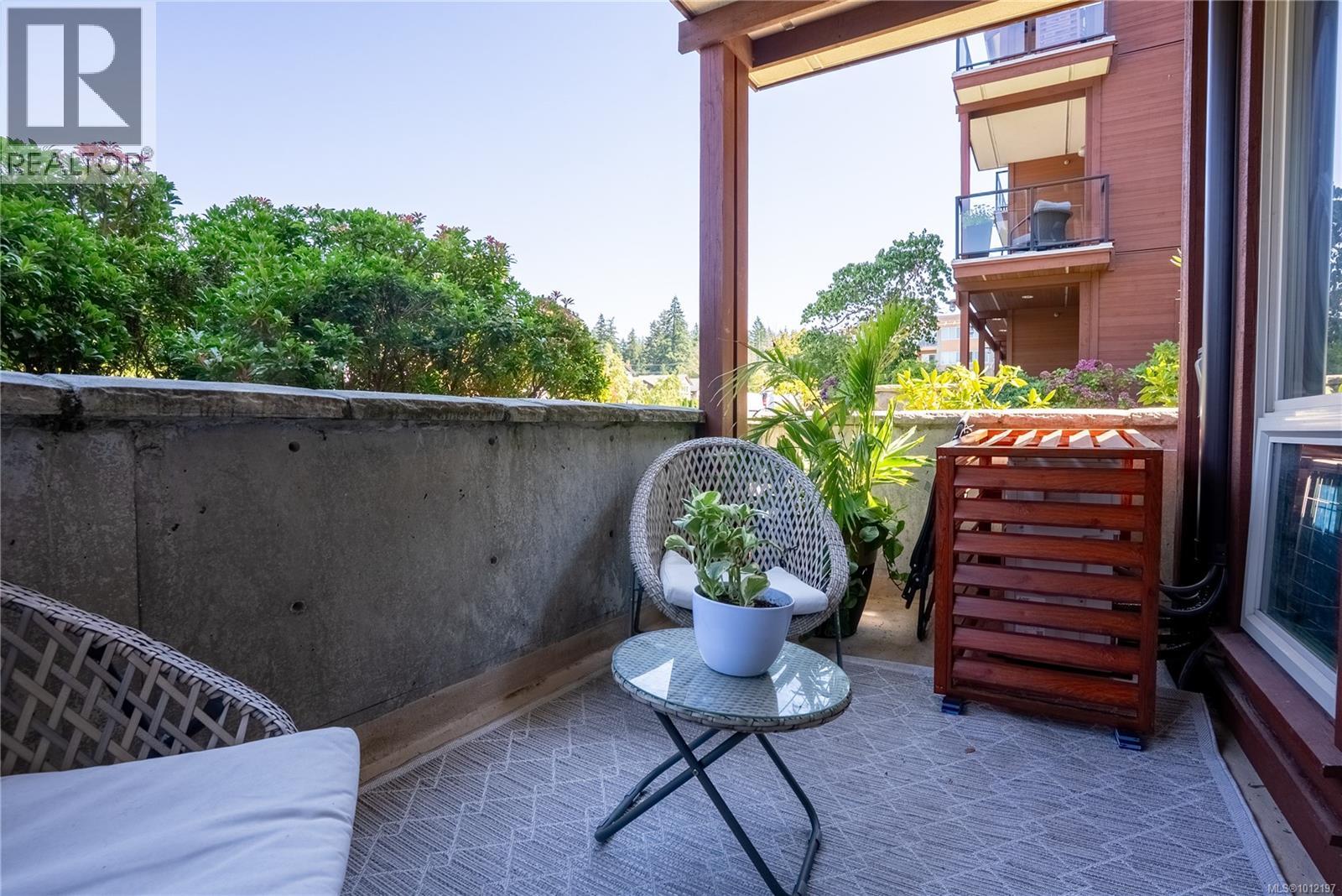 103 631 Brookside Rd, Colwood