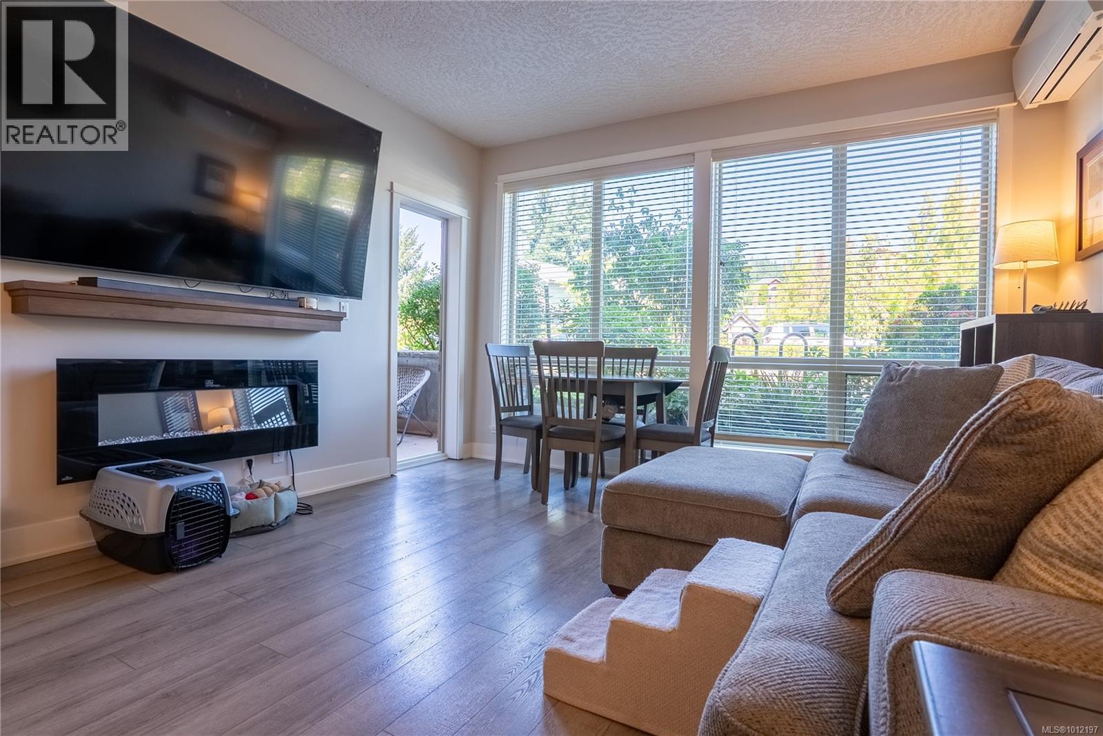 103 631 Brookside Rd, Colwood