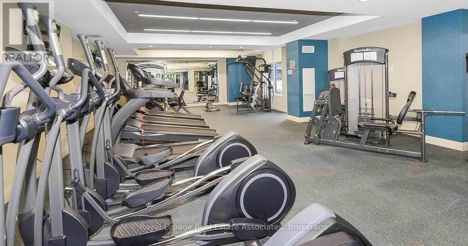 Photo 11 of 412 3600 Highway 7, Vaughan ON
