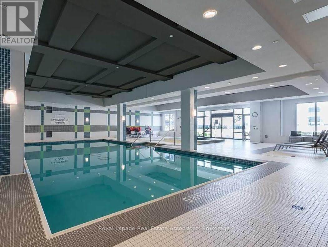 Photo 12 of 412 3600 Highway 7, Vaughan ON