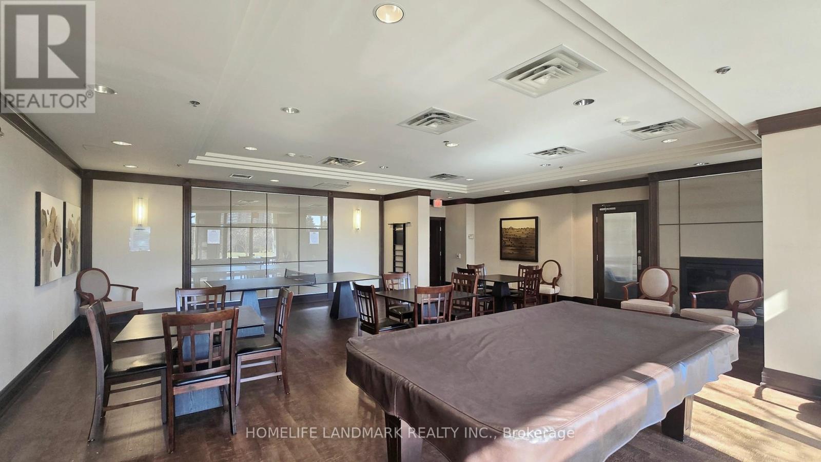 Photo 35 of 912 18 Harding Boulevard E, Richmond Hill ON
