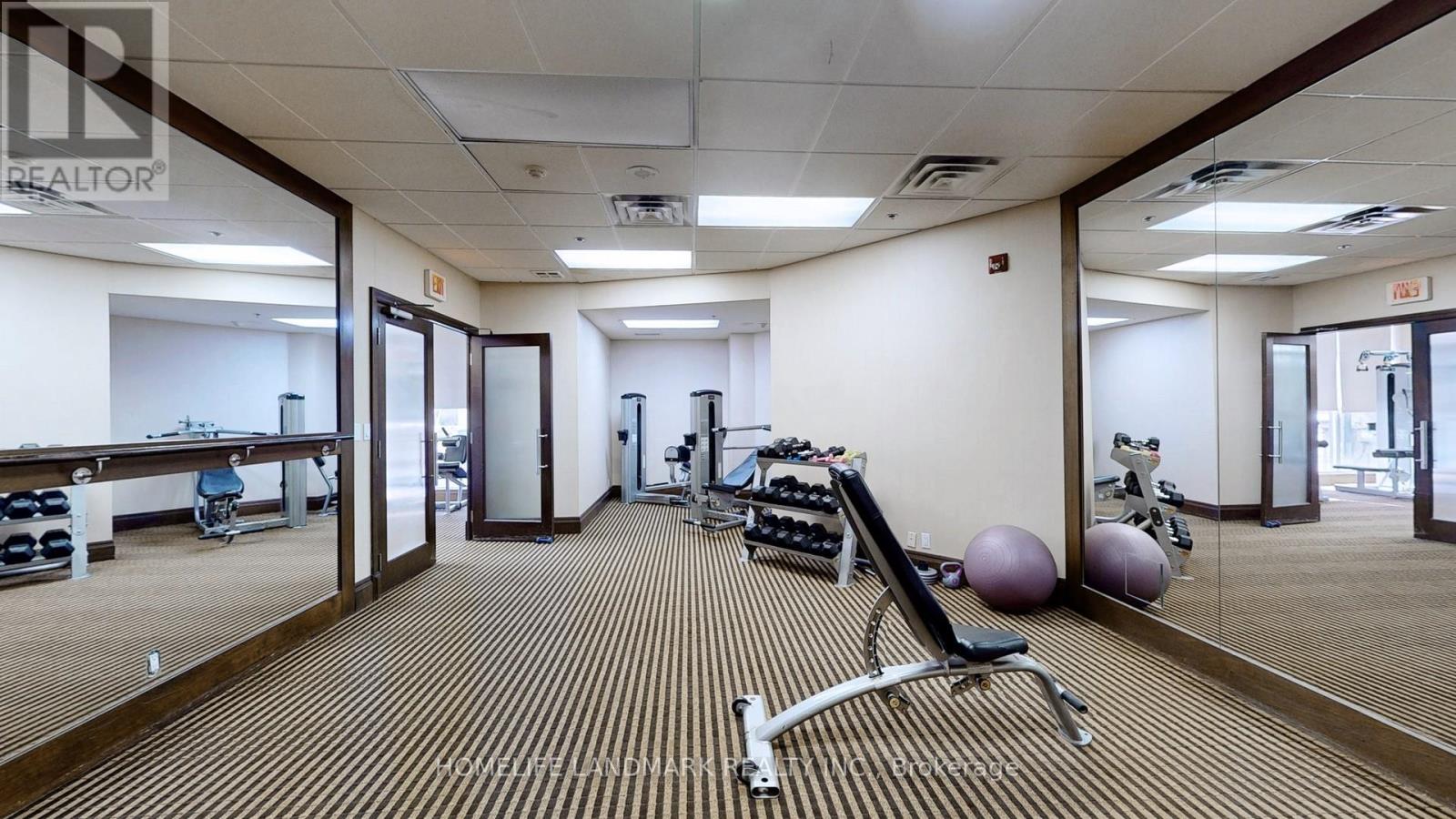 Photo 36 of 912 18 Harding Boulevard E, Richmond Hill ON