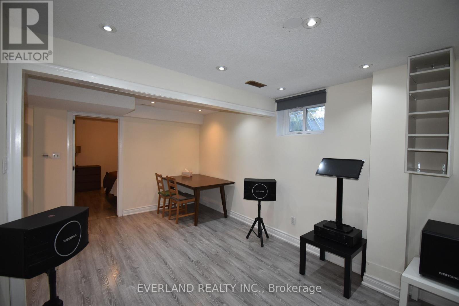Photo 13 of Apt 1 Bedroom 1 Shaftsbury Avenue E, Richmond Hill ON
