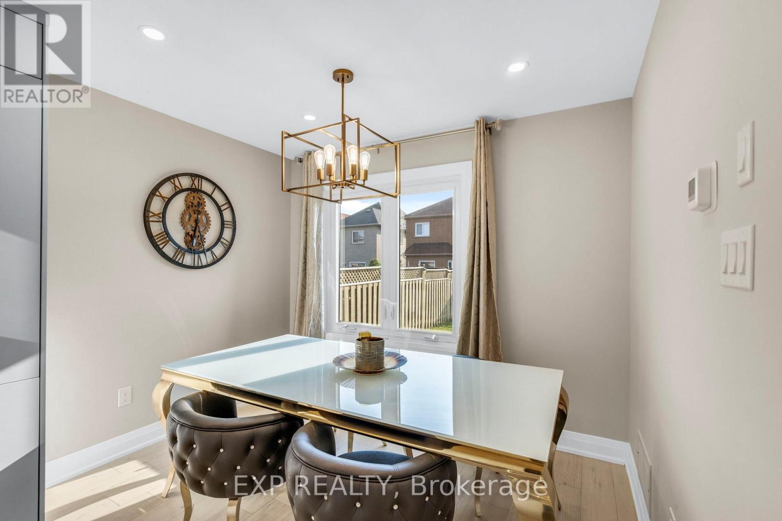 Photo 13 of 66 Whitefaulds Road, Vaughan ON
