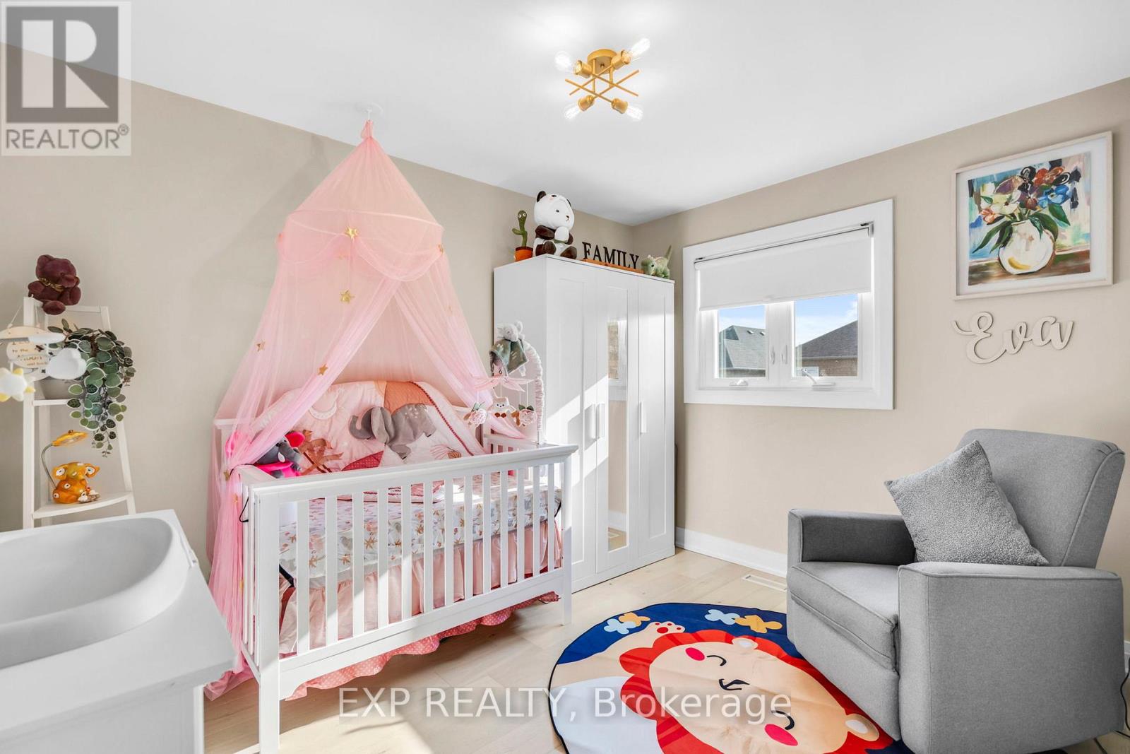 Photo 29 of 66 Whitefaulds Road, Vaughan ON
