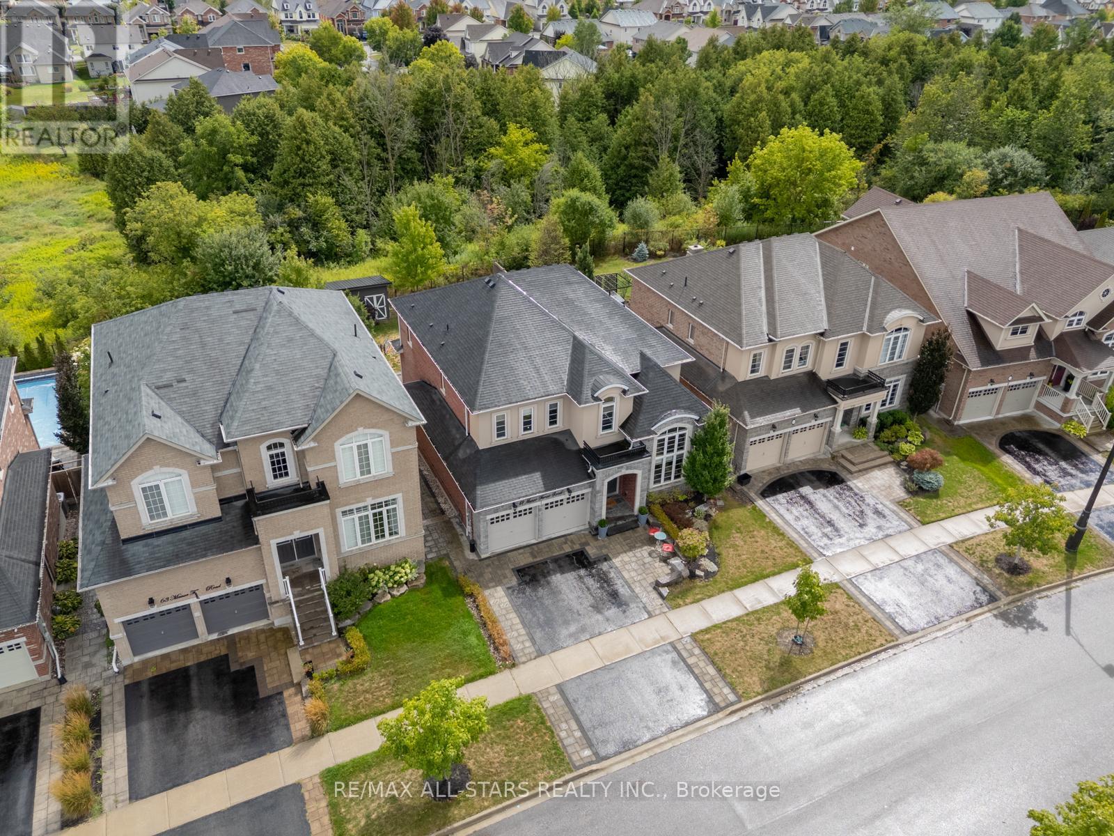 Photo 47 of 61 Manor Forest Road, East Gwillimbury ON