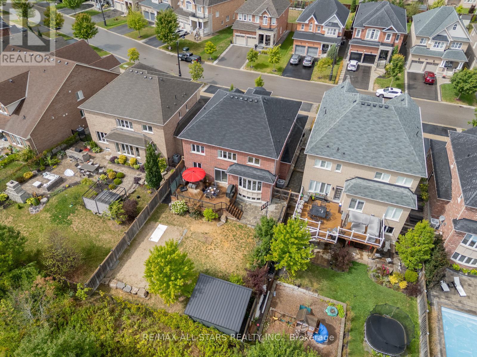Photo 49 of 61 Manor Forest Road, East Gwillimbury ON