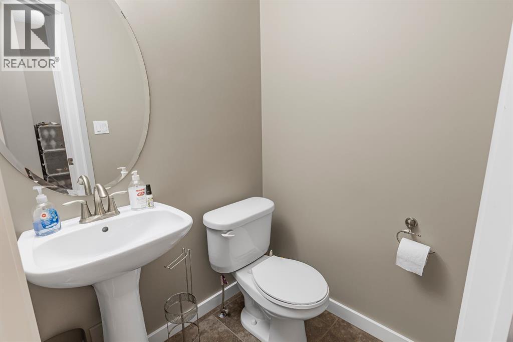 Photo 10 of 12626 103 A Street, Grande Prairie AB
