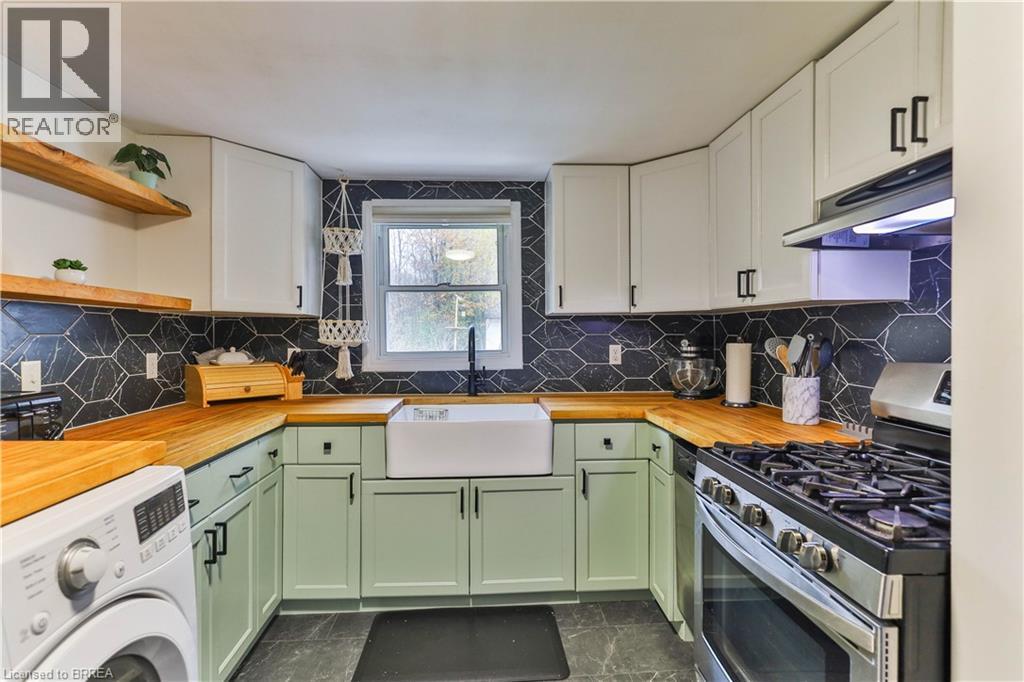 Photo 15 of 15 Barbara Drive, Nanticoke ON