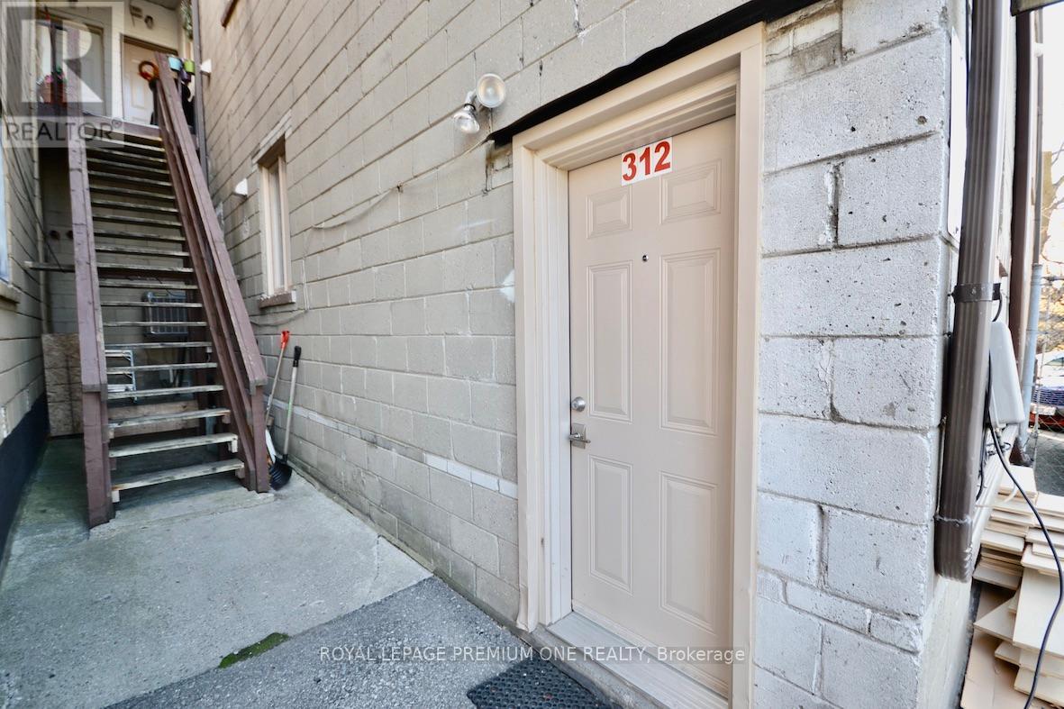 Photo 6 of Main Rear 312 Rustic Road, Toronto ON