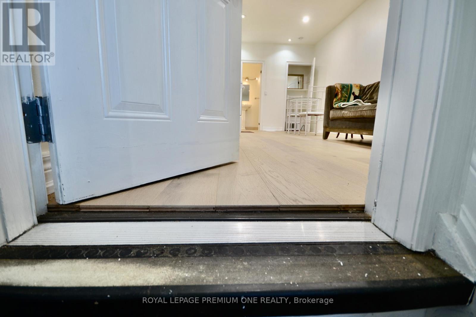 Photo 7 of Main Rear 312 Rustic Road, Toronto ON