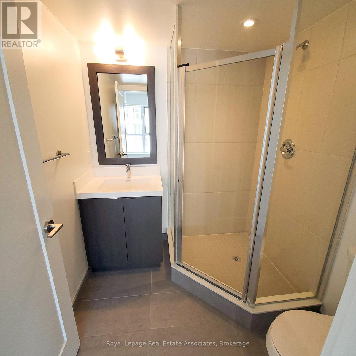 Photo 9 of 1219 9 Mabelle Avenue, Toronto ON