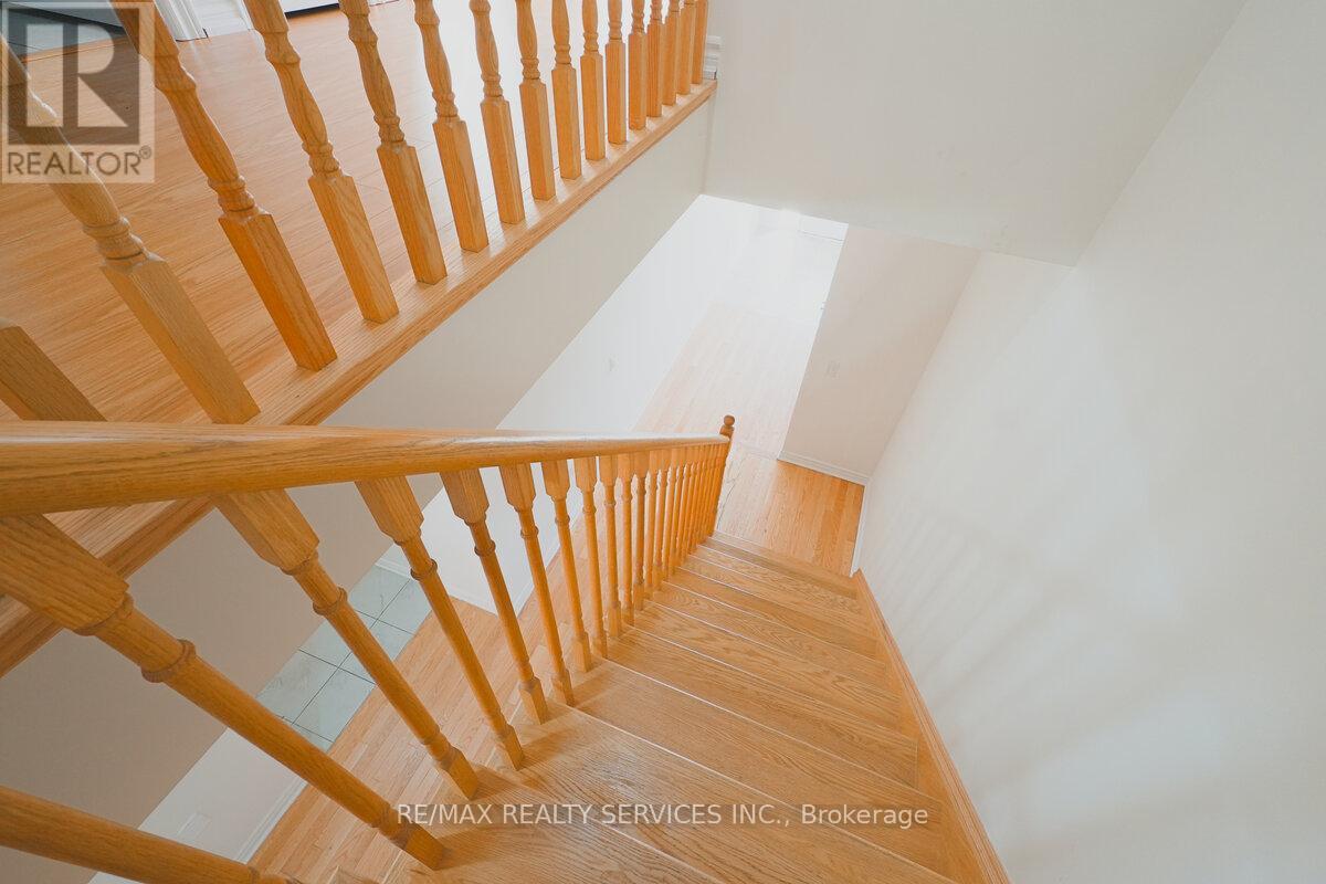 Photo 20 of 3 Sparrowbrook Street, Caledon ON