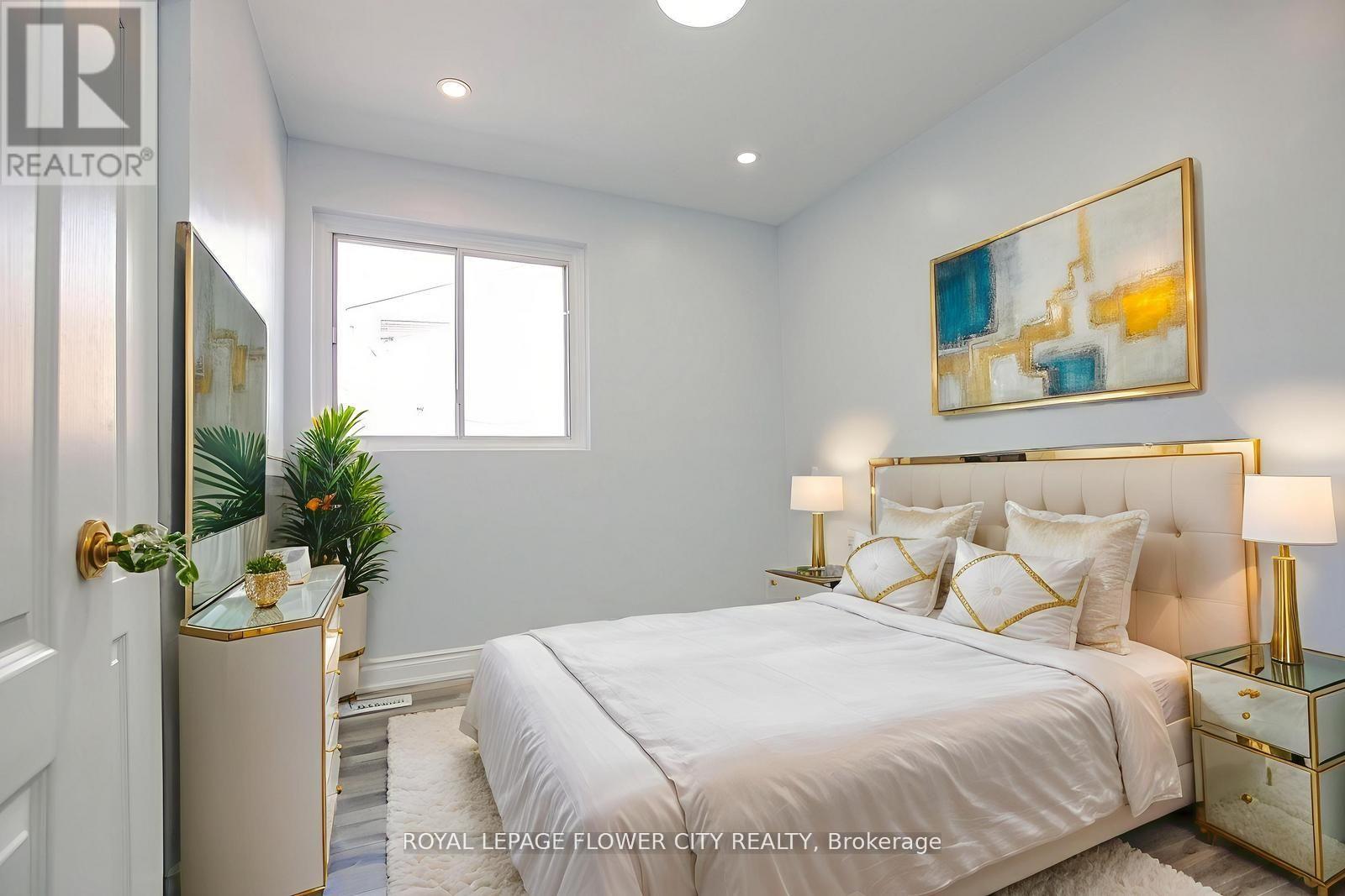 Photo 22 of 76 Northwood Drive, Brampton ON