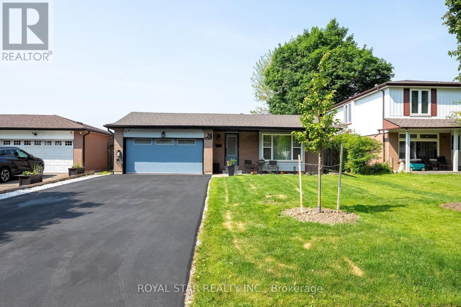 Photo 6 of 74 Glebe Crescent, Brampton ON